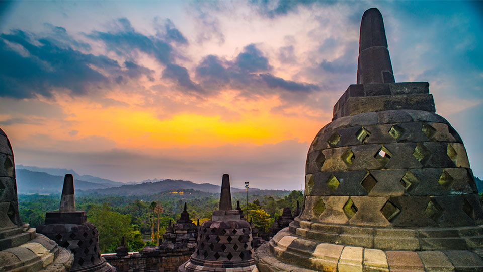 Kenapa Candi Borobudur Menjadi Daya Tarik Bagi Turis