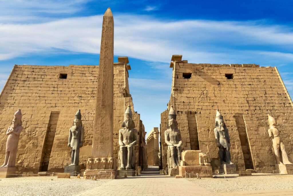Ketahuilah Monumen dan Kuil Kuno di Dunia