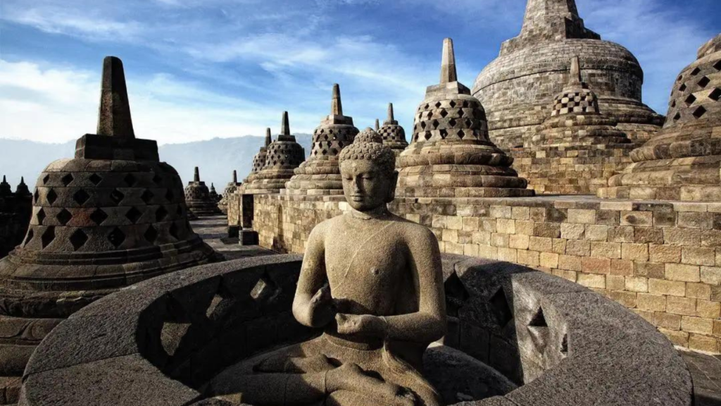 Sejarah Candi Borobudur: Warisan Dinasti Syailendra & Faktanya